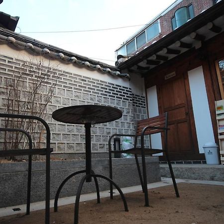Doo Hanok Guesthouse Сеул Екстер'єр фото