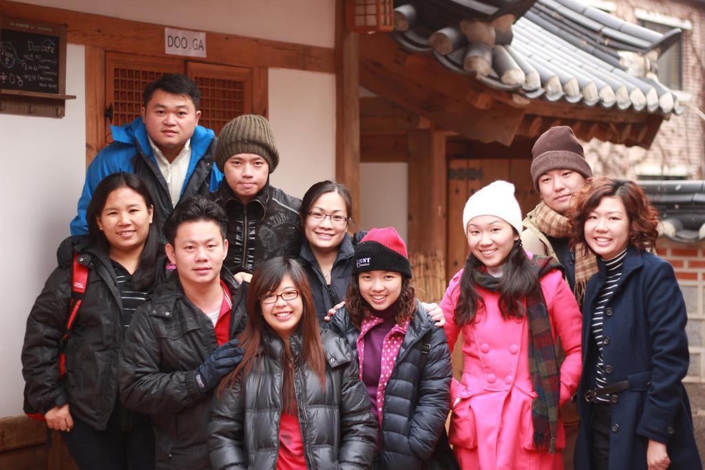 Doo Hanok Guesthouse Сеул Екстер'єр фото