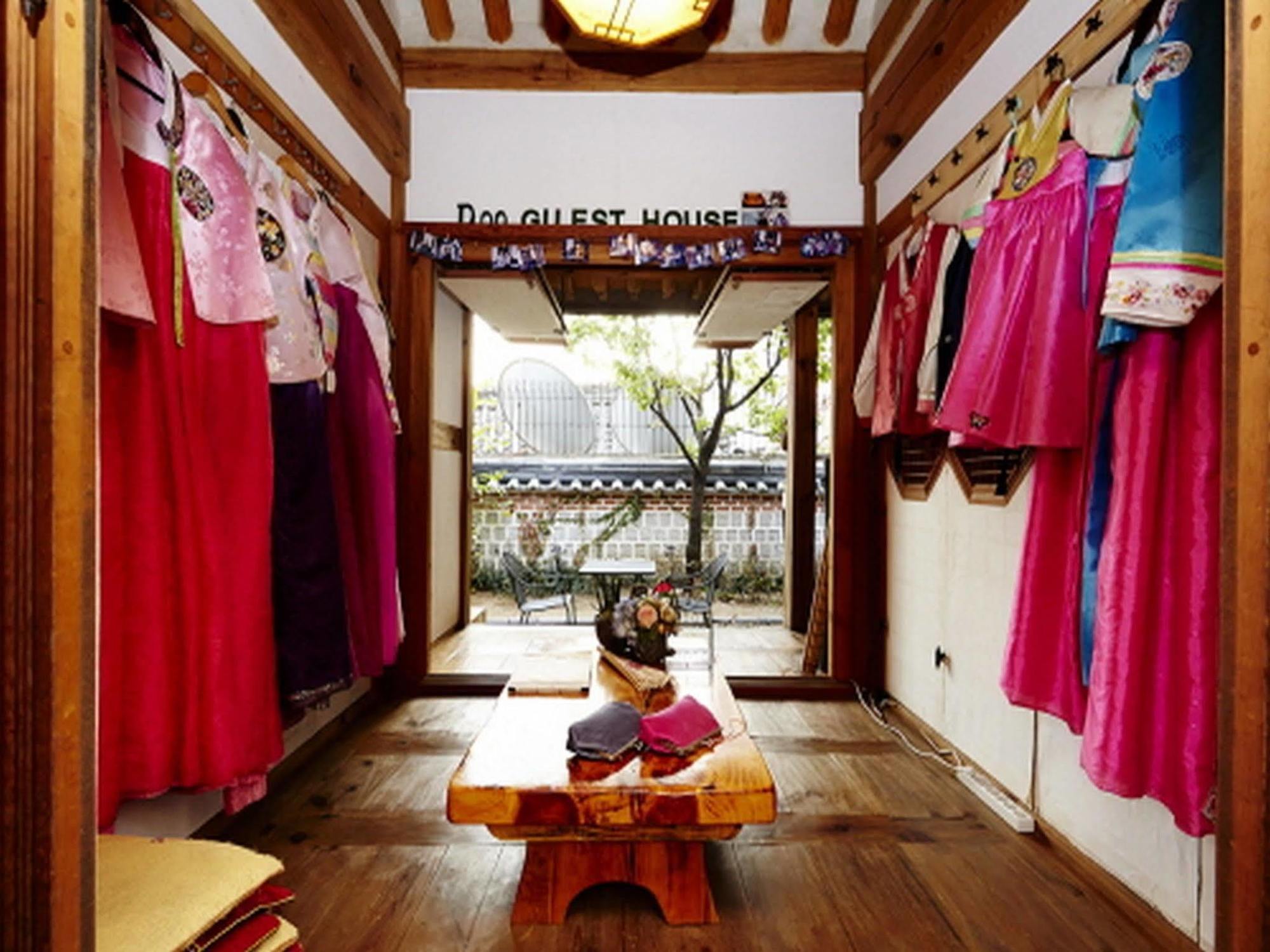Doo Hanok Guesthouse Сеул Екстер'єр фото