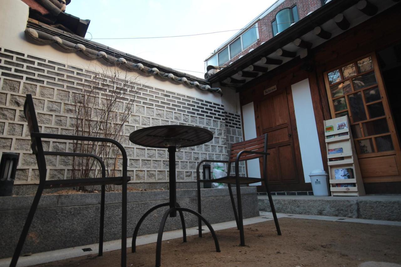 Doo Hanok Guesthouse Сеул Екстер'єр фото