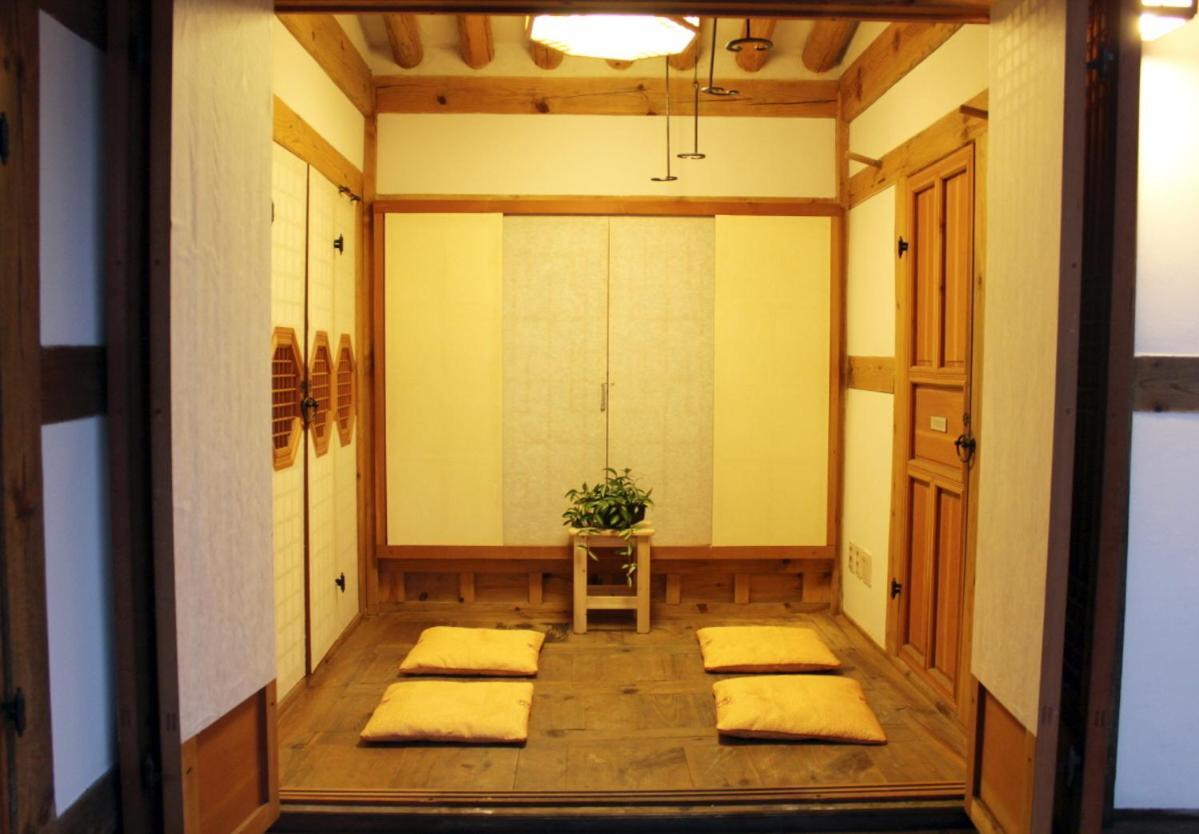 Doo Hanok Guesthouse Сеул Екстер'єр фото